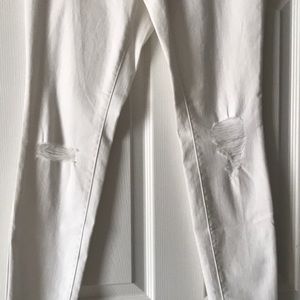 Solid White Ripped Jeggings